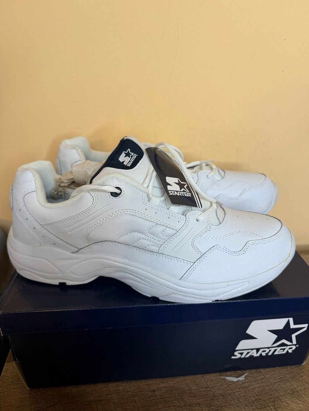 NWT Starter Corey lace sneakers men’s size 14W wide Width white shoes